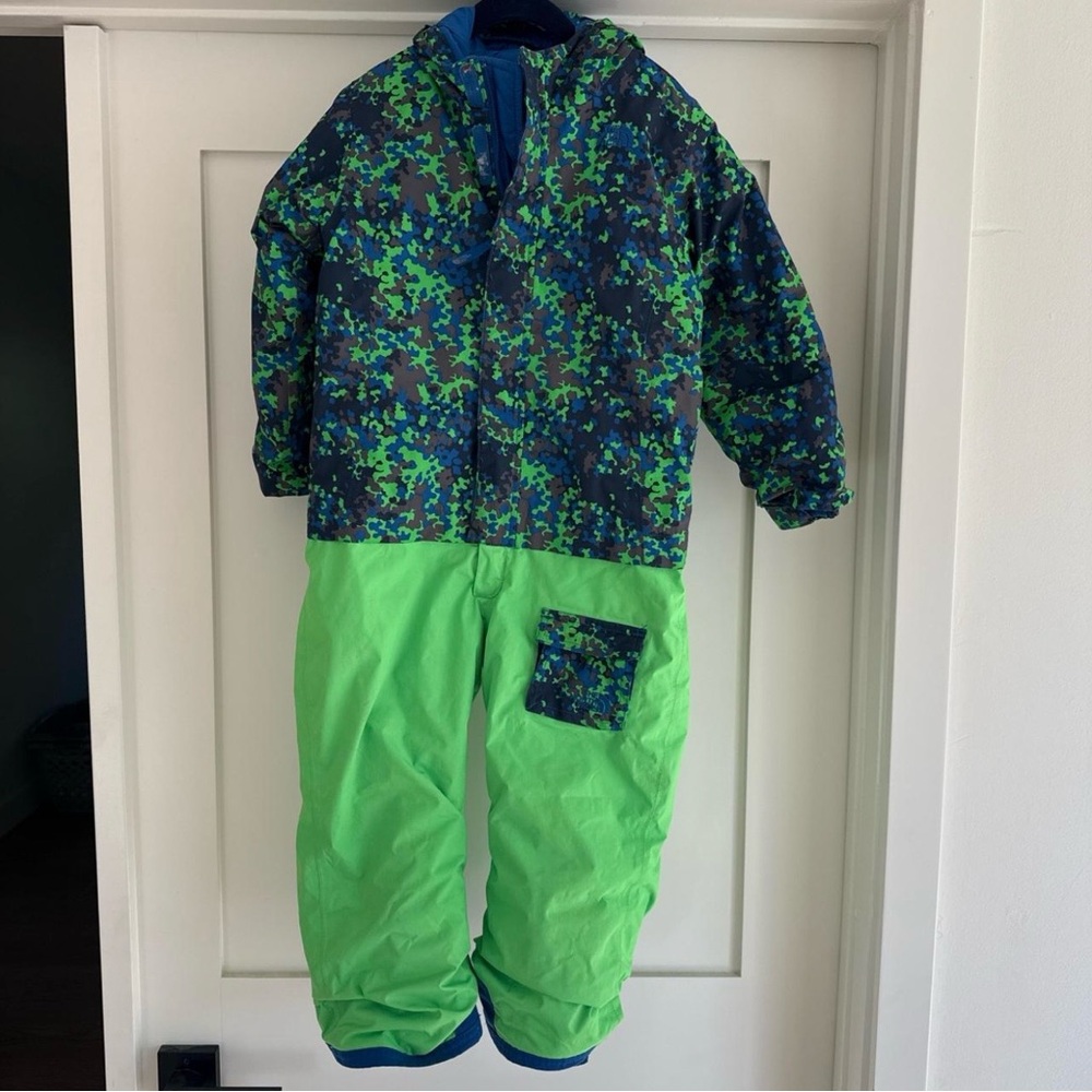 The North Face Kids Snowsuit